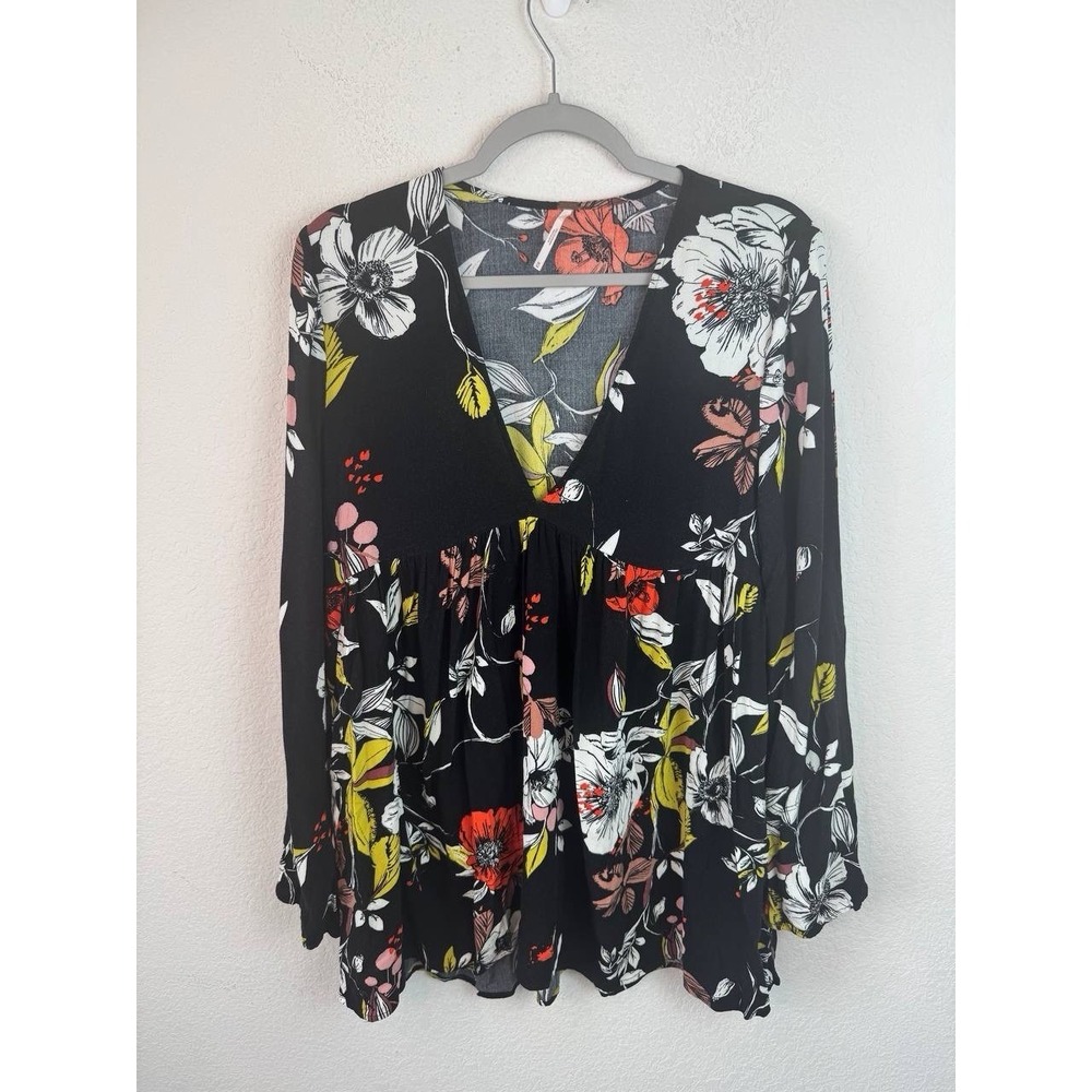 Free People Floral Babydoll Tunic Top Sz M Black Rayon Boho Peasant Long Sleeve